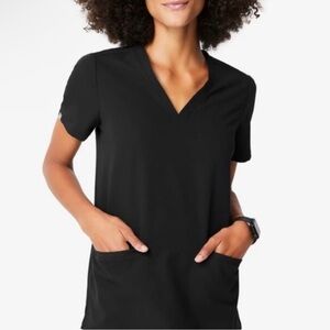 Women’s Figs Scrub Top, Color Black, Size XXL.